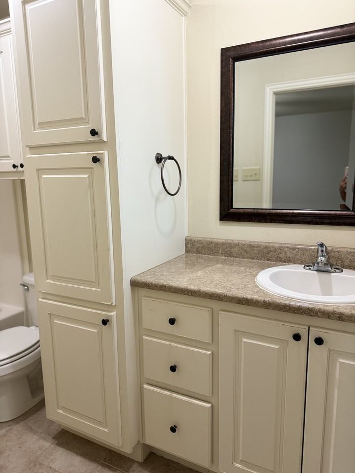 2624 112th St #1 - Photo 6 of 9