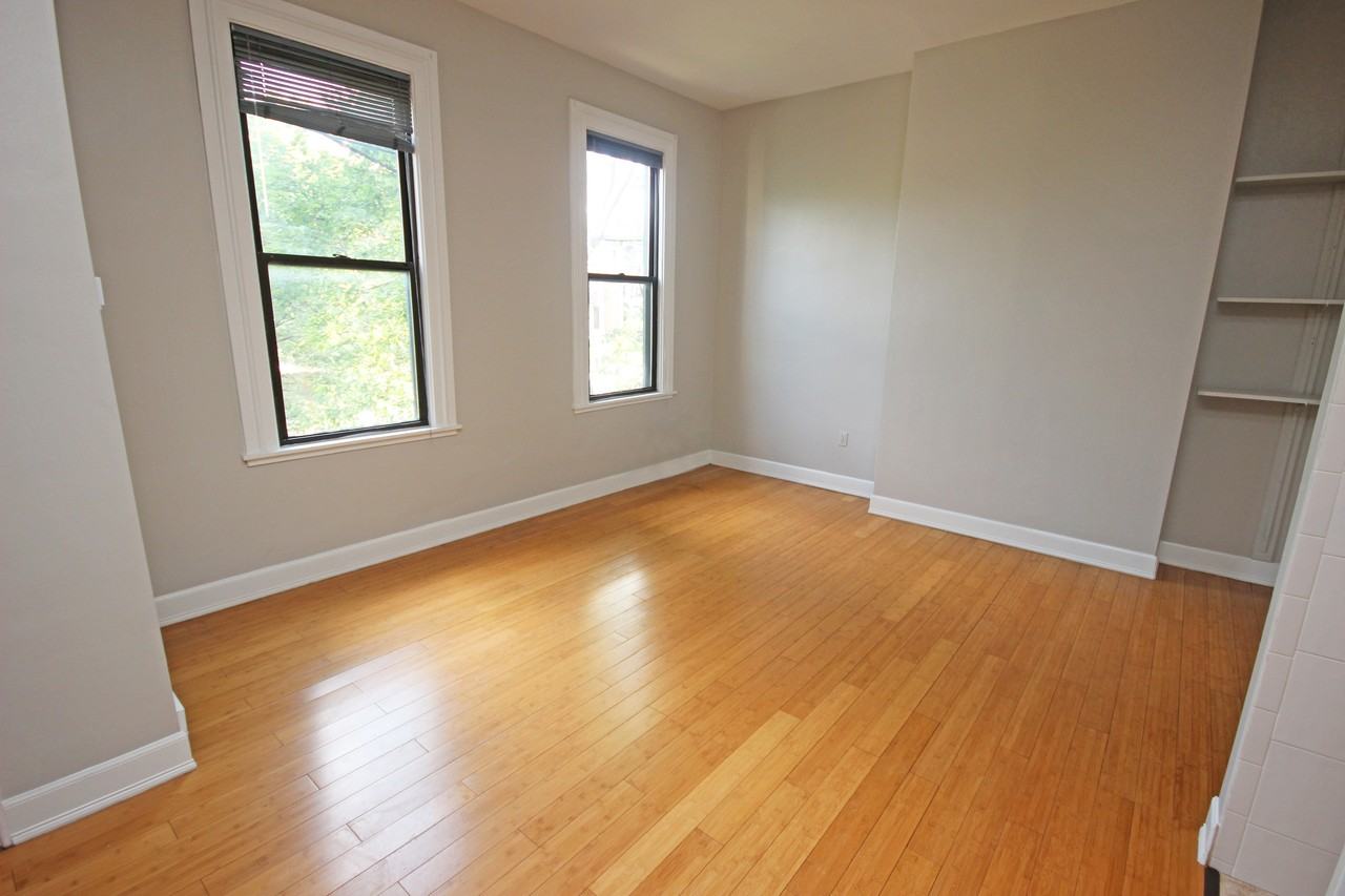 5533 ELLSWORTH AVENUEAPT 201 #201 - Photo 4 of 10