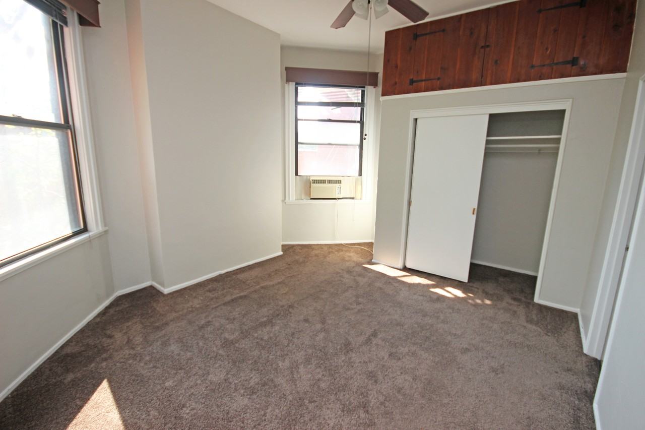 5533 ELLSWORTH AVENUEAPT 201 #201 - Photo 7 of 10