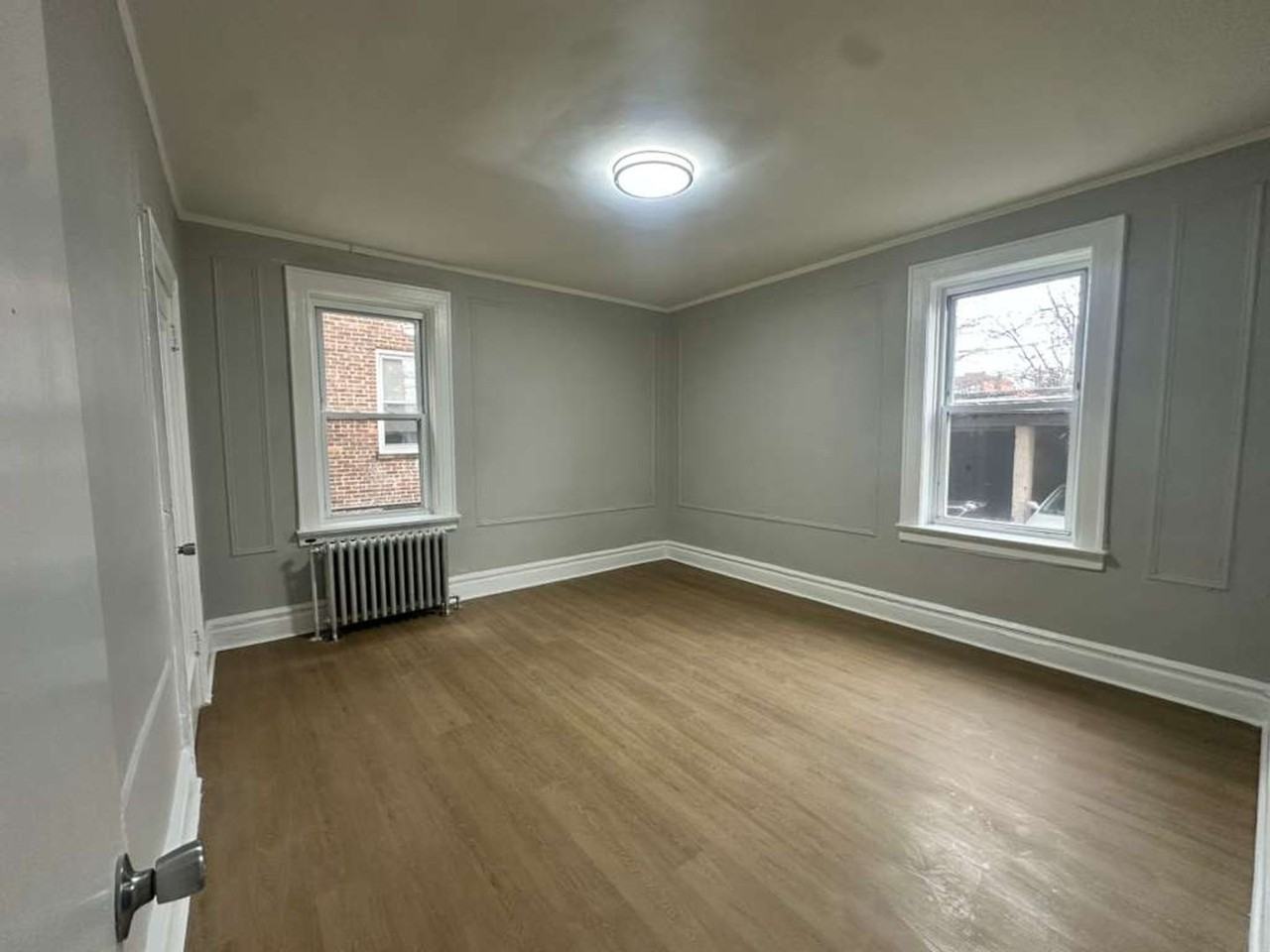 The Crescent - Photo 7 of 9