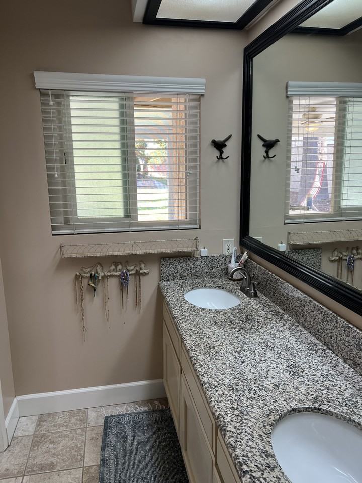 1434 Kellogg AveMain House #MAIN - Photo 6 of 17