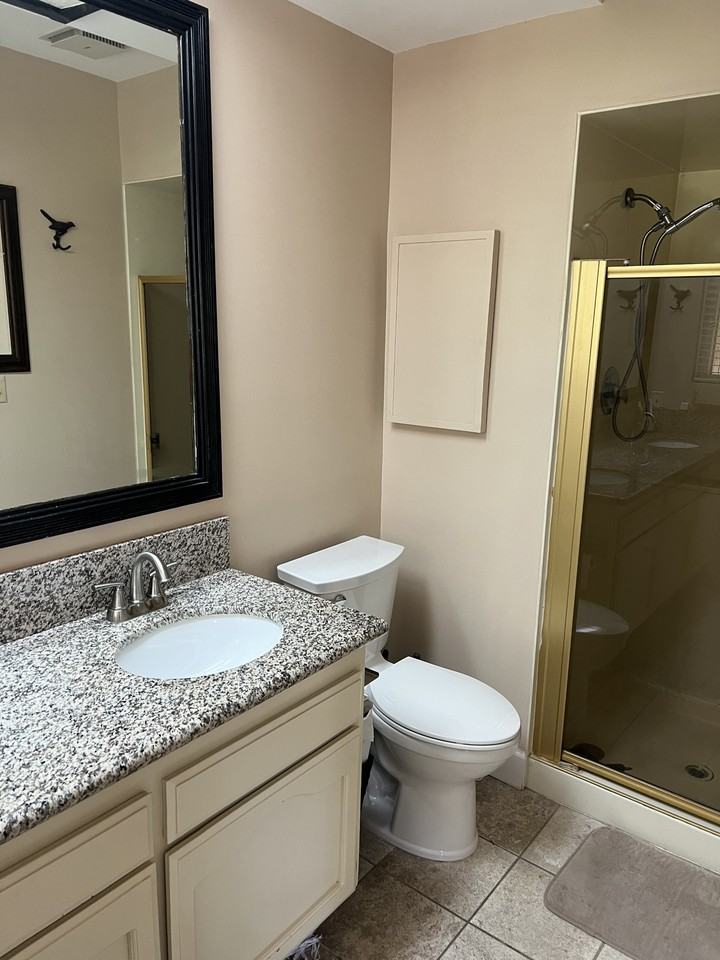 1434 Kellogg AveMain House #MAIN - Photo 7 of 17