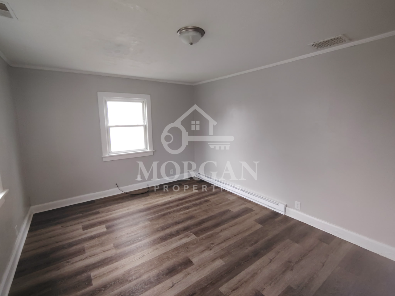 1804 S Wall Ave - Photo 2 of 6