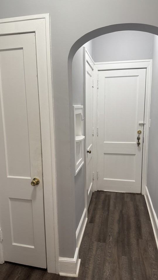 265 E Morehead St #B3 - Photo 4 of 12