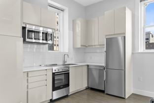 124 Temple St #301 - Photo 1 of 1