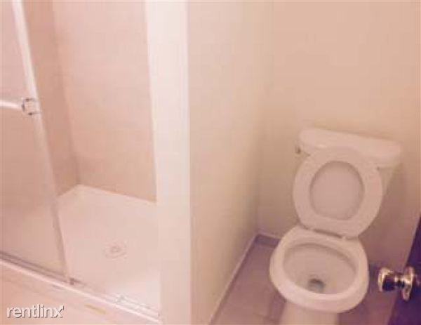 Chamberlain Ave - Photo 2 of 4