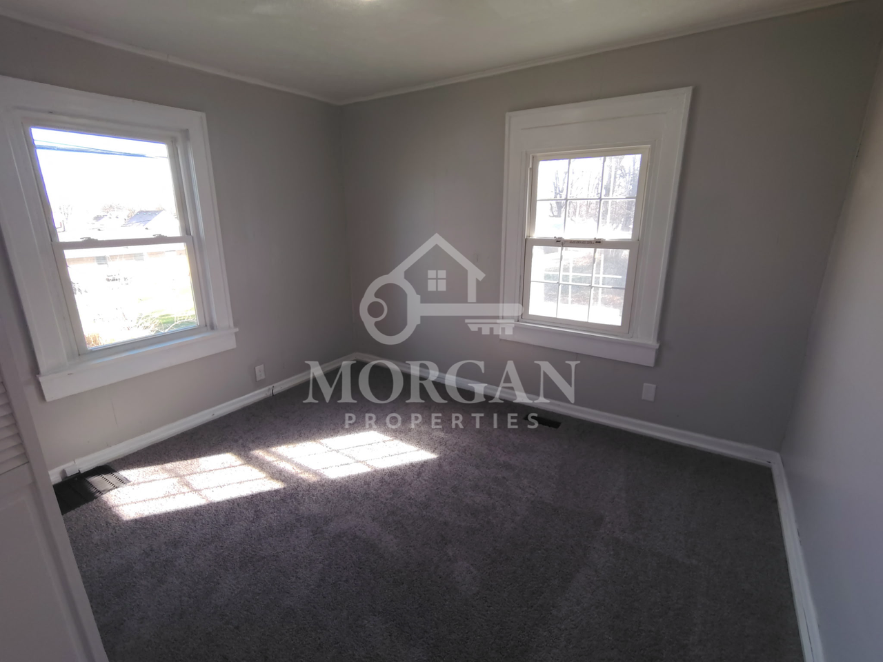 920 Arrow Ave - Photo 6 of 9