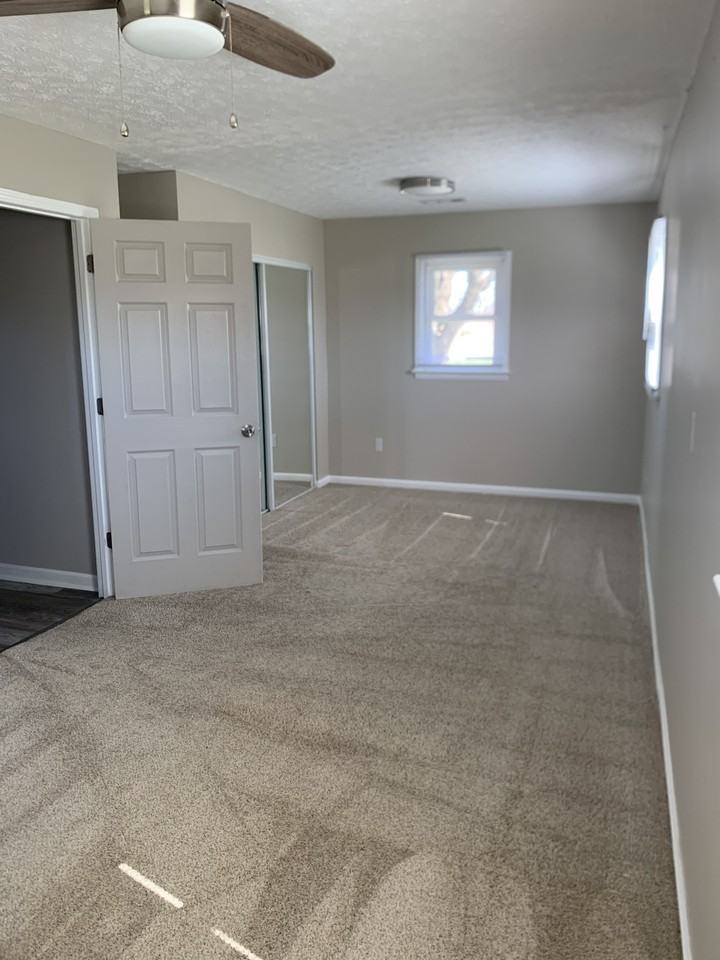 543 Eden Rd #1 - Photo 6 of 20