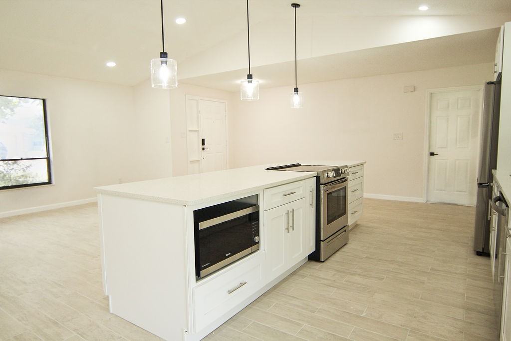 9560 Lake Douglas Pl #1 - Photo 7 of 31