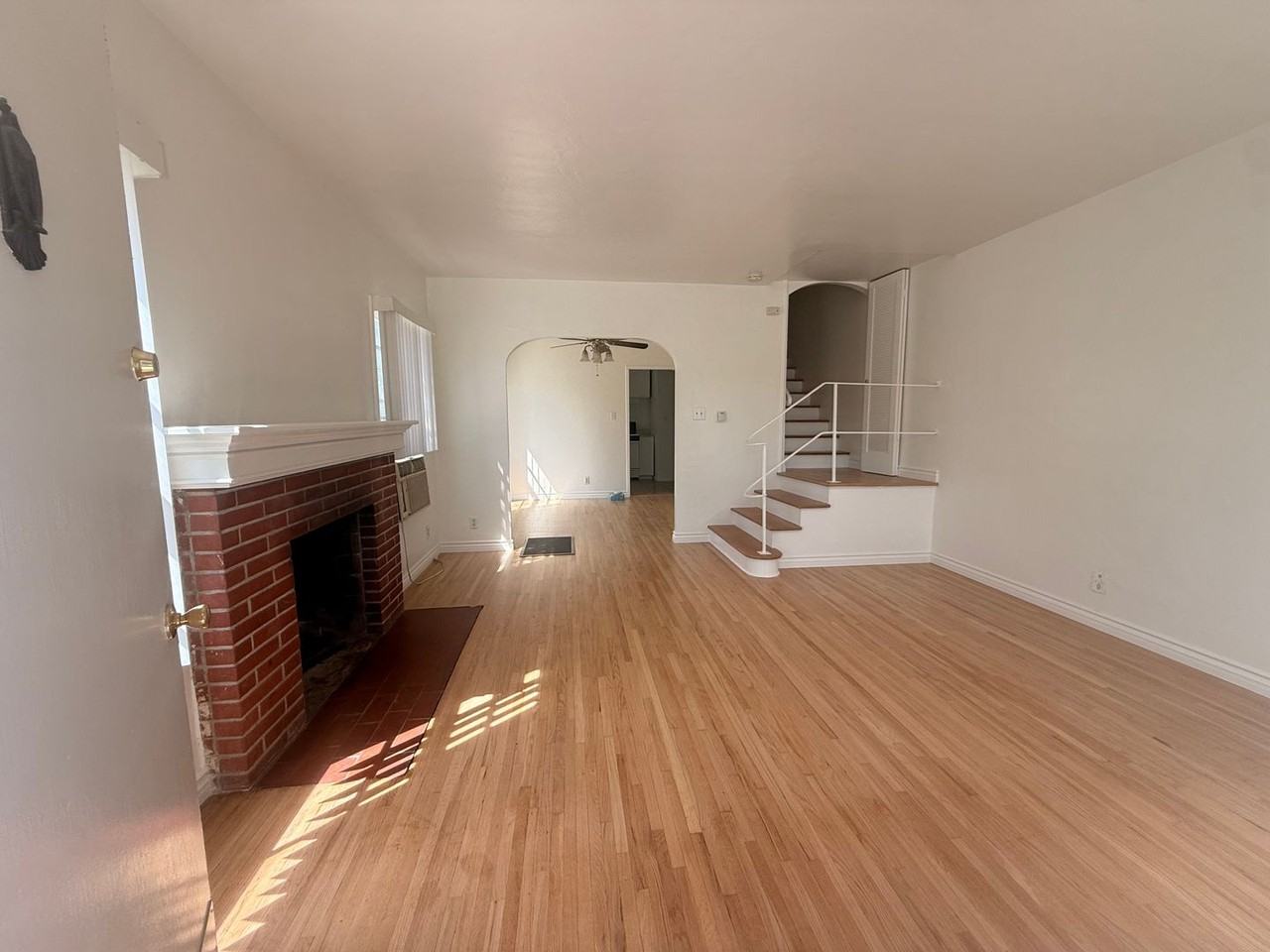 5135 Olivewood Ave - Photo 6 of 16