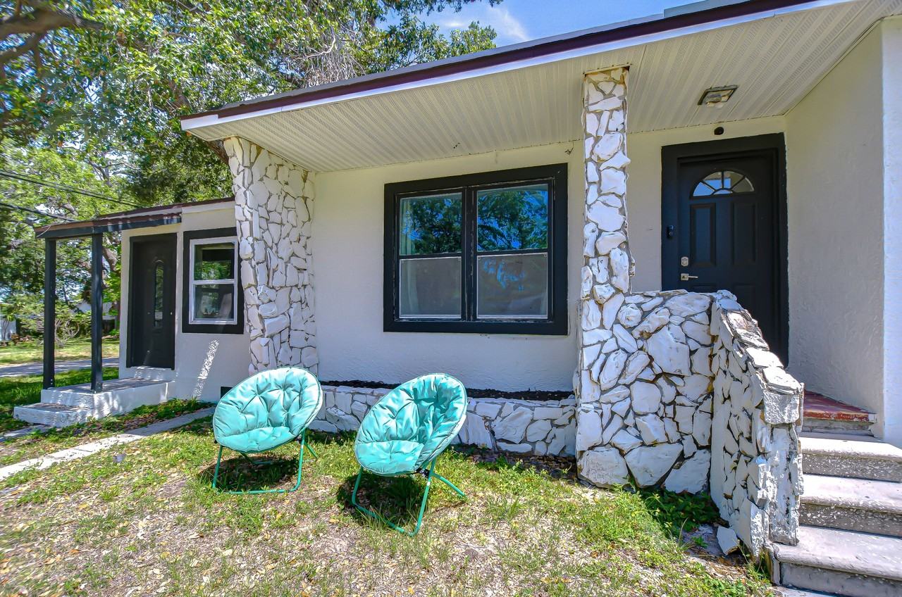 5325 8th Ave S #1 - Photo 3 of 28