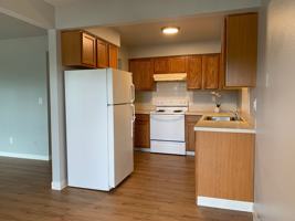 featured image of 2275 Ne Division St