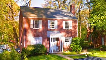 featured image of 8409 Greenwood Ave