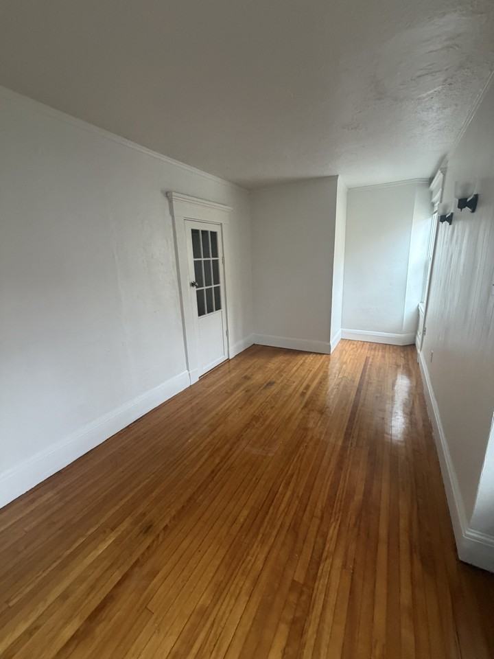79 North St Apt 2n #2N - Photo 2 of 5
