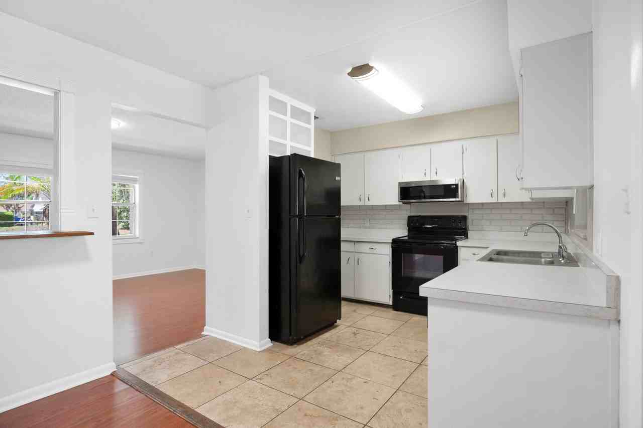 4521 Conway Gardens Rd #1 - Photo 4 of 27