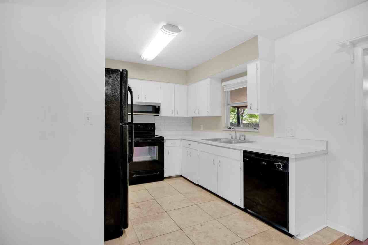 4521 Conway Gardens Rd #1 - Photo 6 of 27