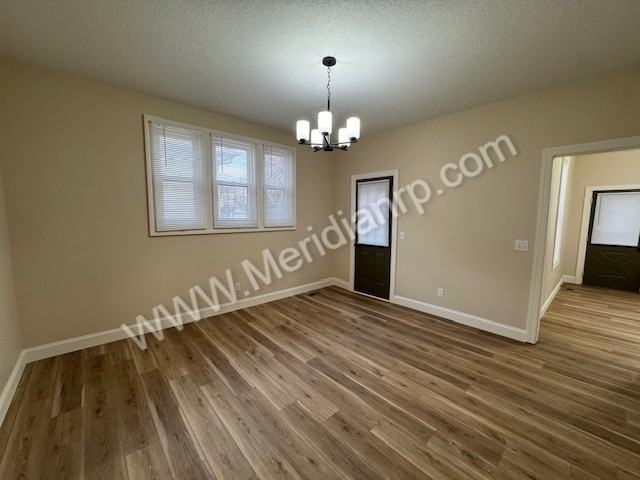 739 W 4th St #1 - Photo 6 of 14