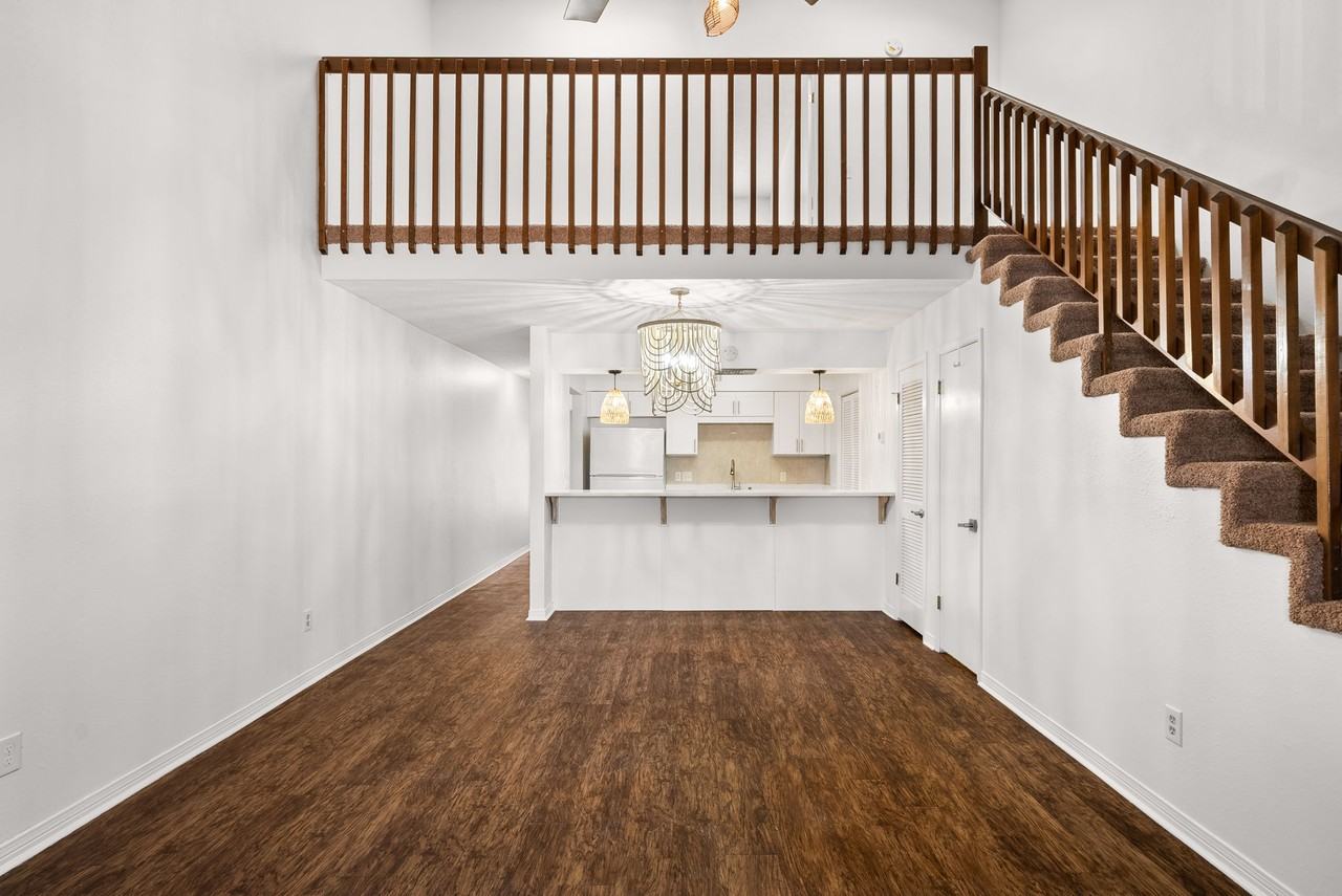 6504 N Lagoon Dr #1 - Photo 5 of 26