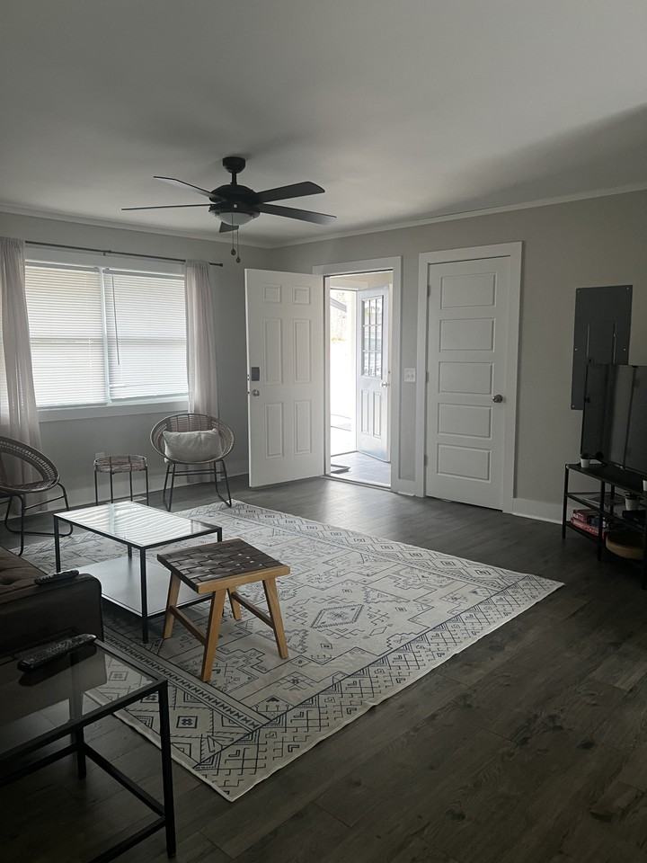 503 Longleaf Rd #1B - Photo 3 of 8