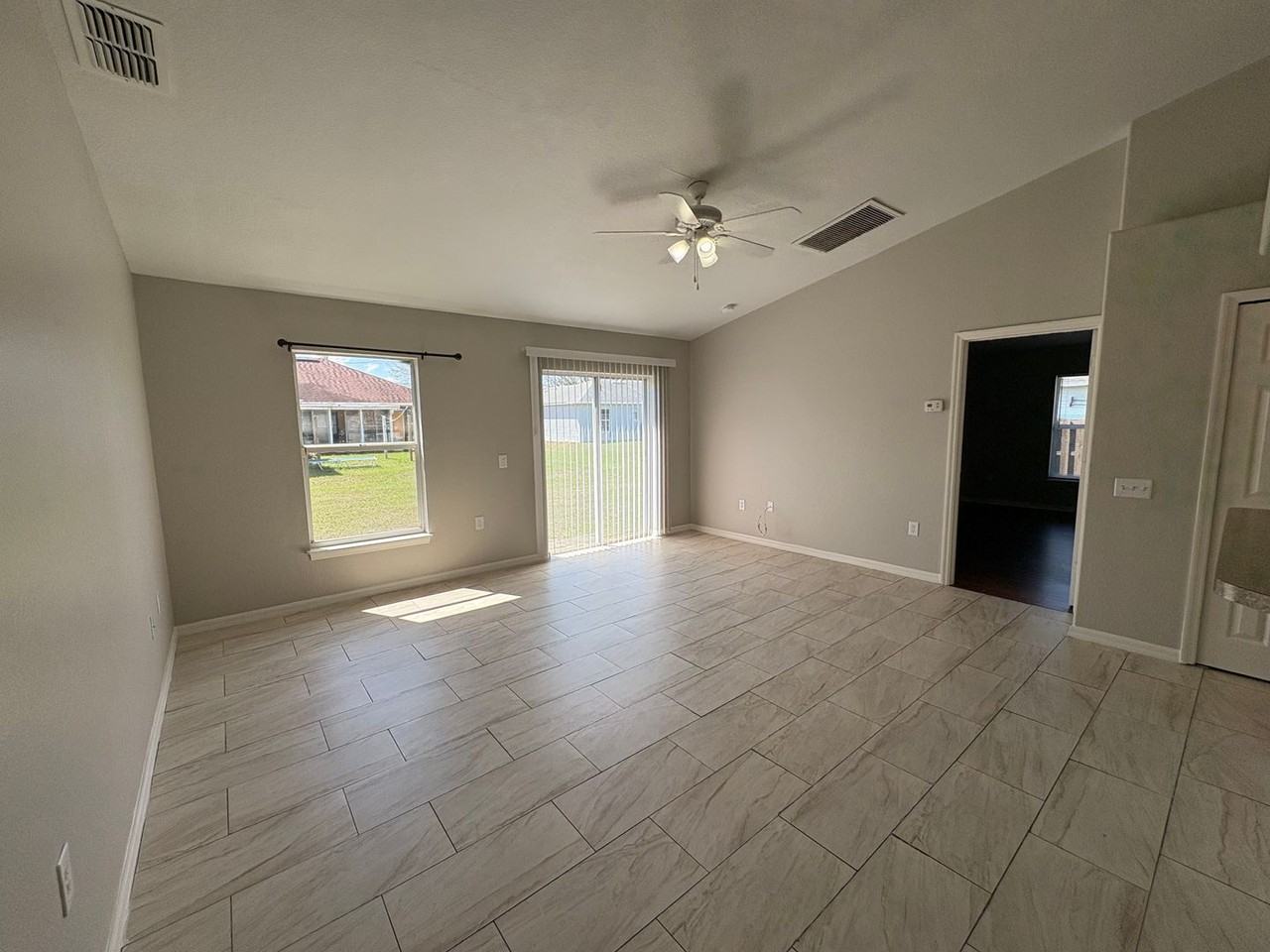 310 Ferrara Ct - Photo 2 of 20
