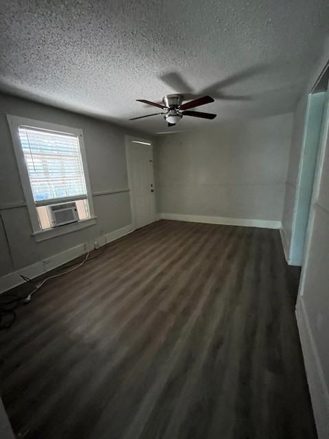 610 W Brazos St #4 - Photo 3 of 4