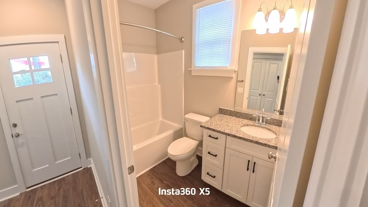 38 E 4th St #38 - Photo 3 of 10