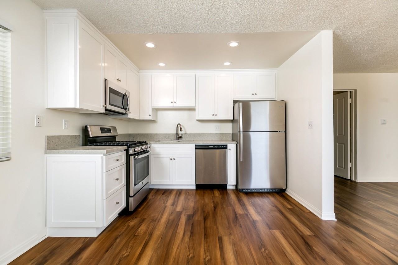 Mathews 2015 - Photo 3 of 6