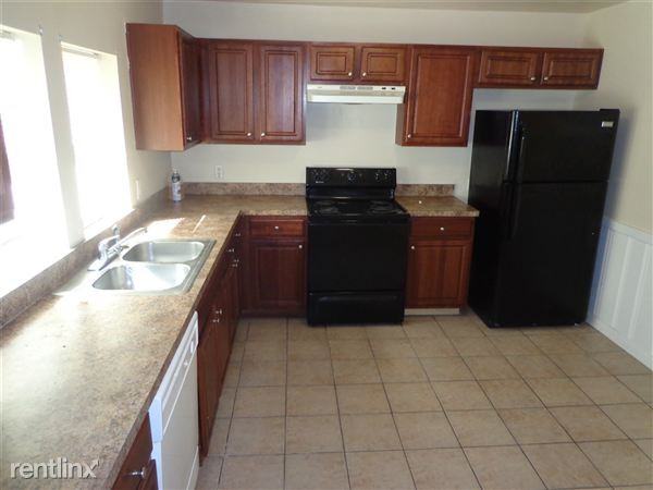 116 Meadow Park Ln SW - Photo 2 of 9