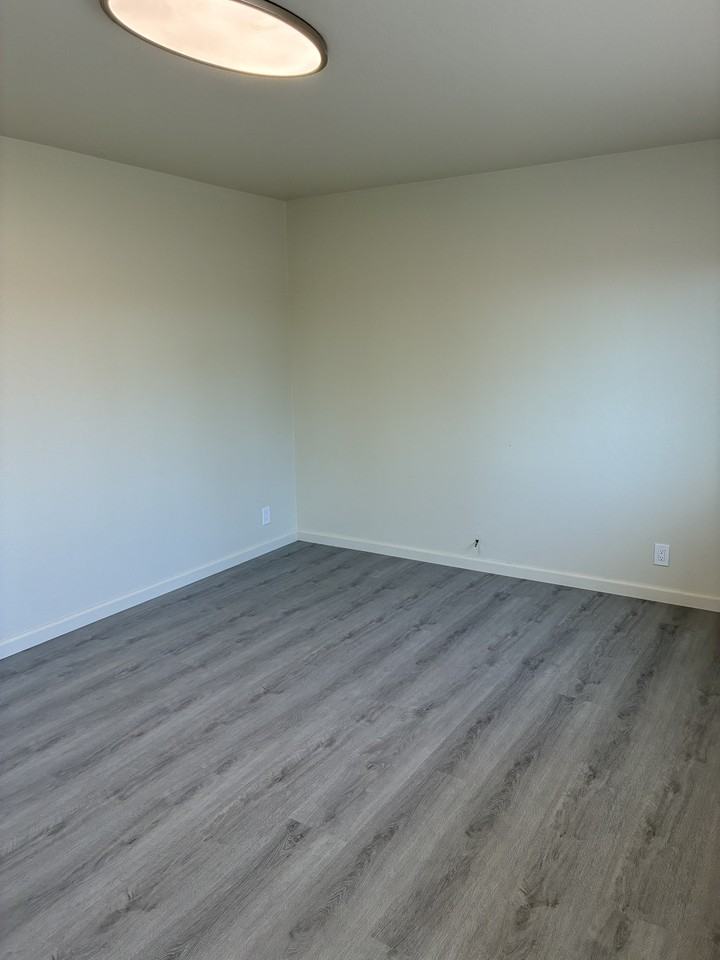 36920 Mulberry St #C - Photo 2 of 8