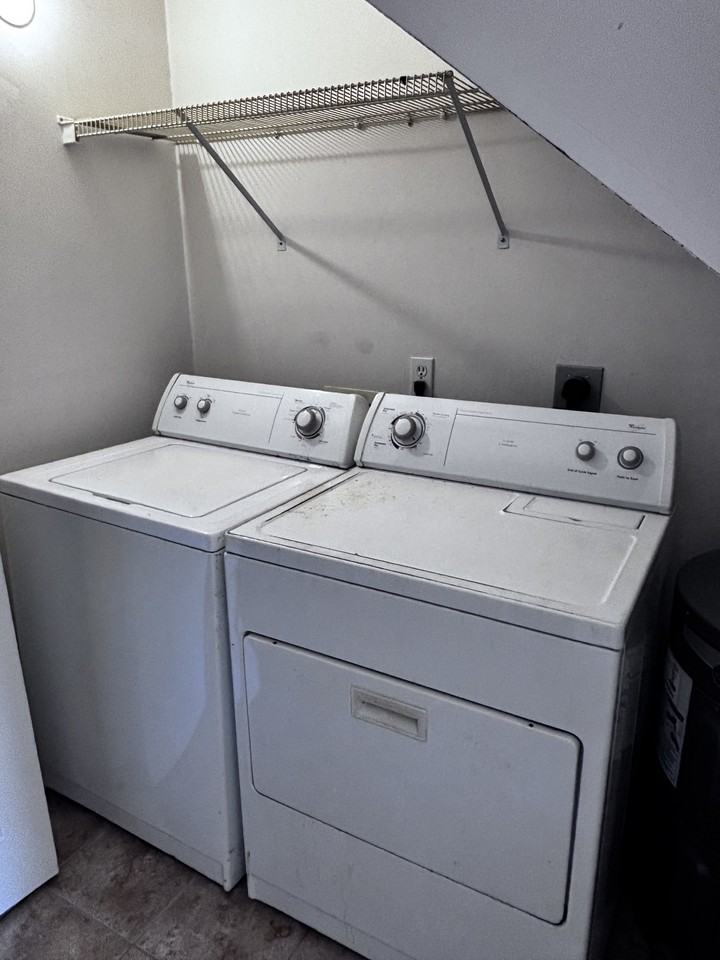 6588 Harbour Blvd #1 - Photo 5 of 10