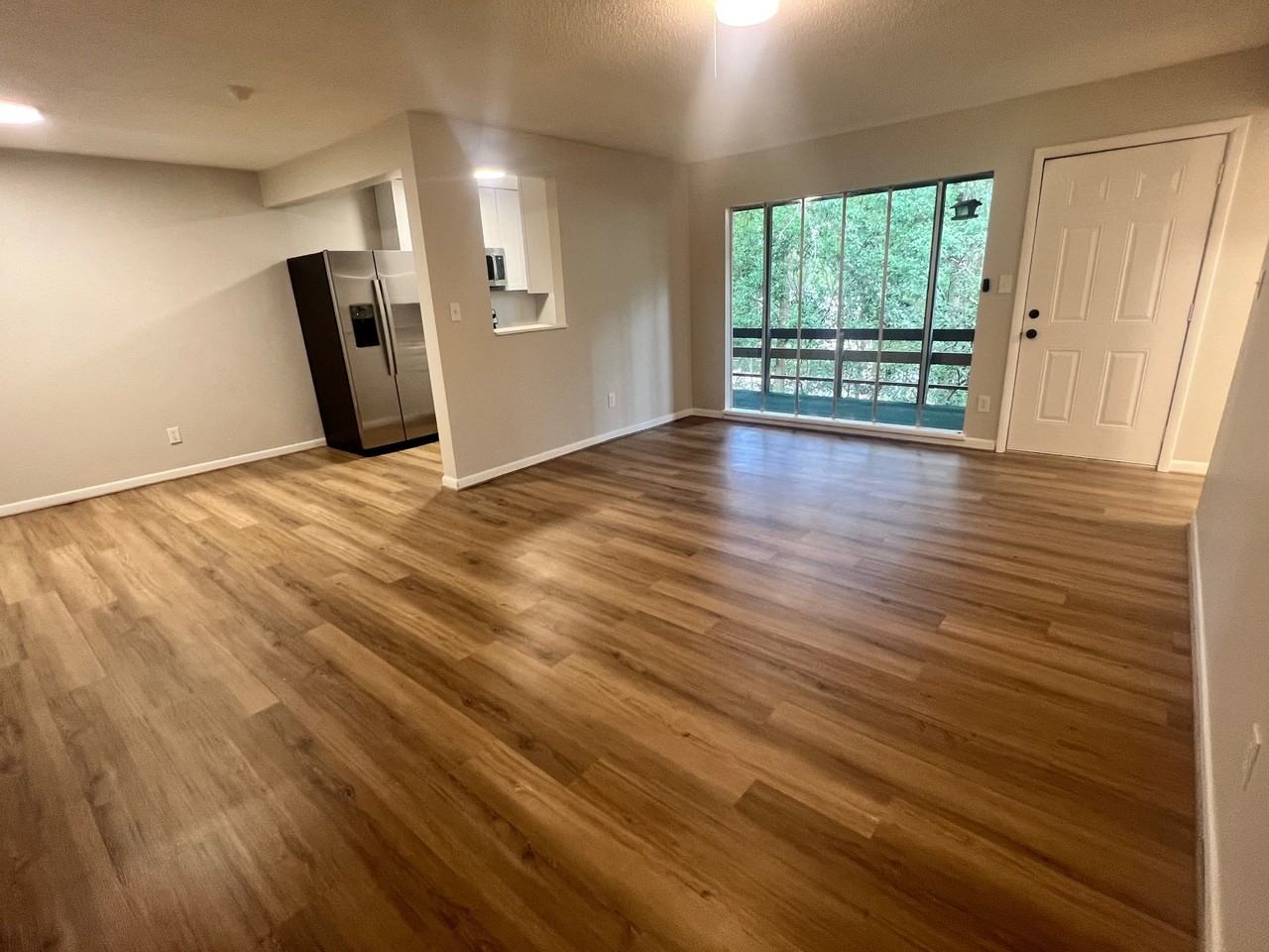 3101 Lorna Rd #924 - Photo 2 of 10