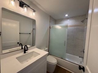 439 Newland St #439 - Photo 3 of 8