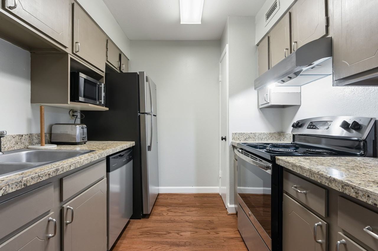 150 Old Montgomery Highway - 1Unit C #1 - Photo 6 of 20