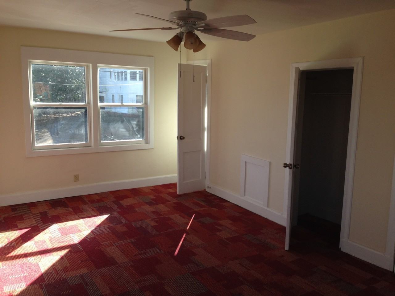 206 Byron Hurst St #1 - Photo 7 of 20