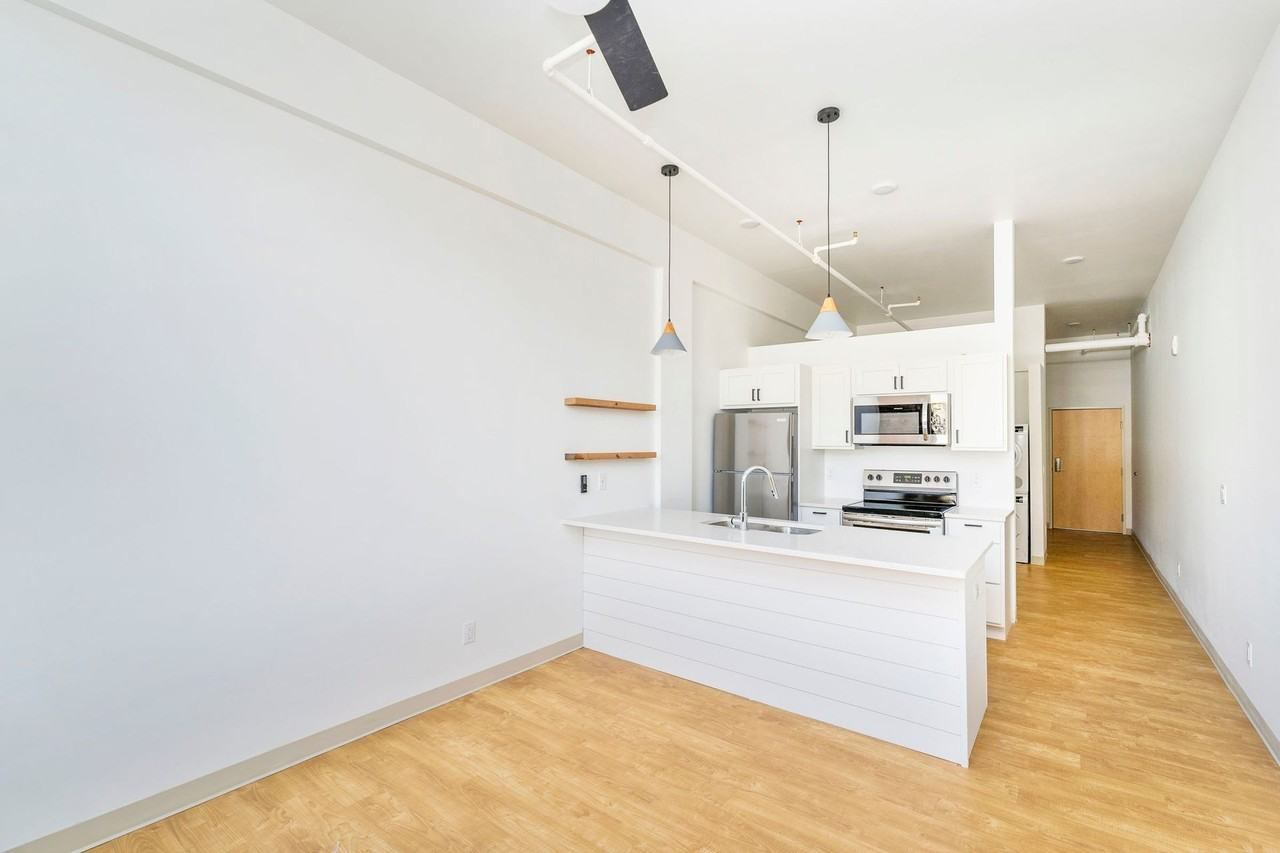 Enger Lofts - Photo 3 of 21