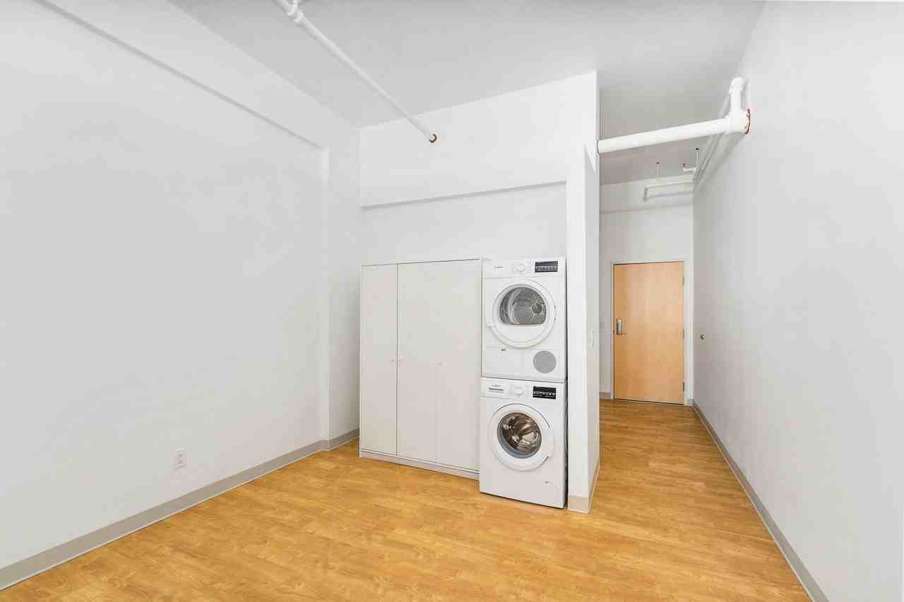 Enger Lofts - Photo 7 of 21