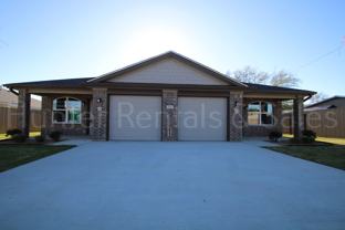 505 Bonnie Dr - Photo 1 of 1