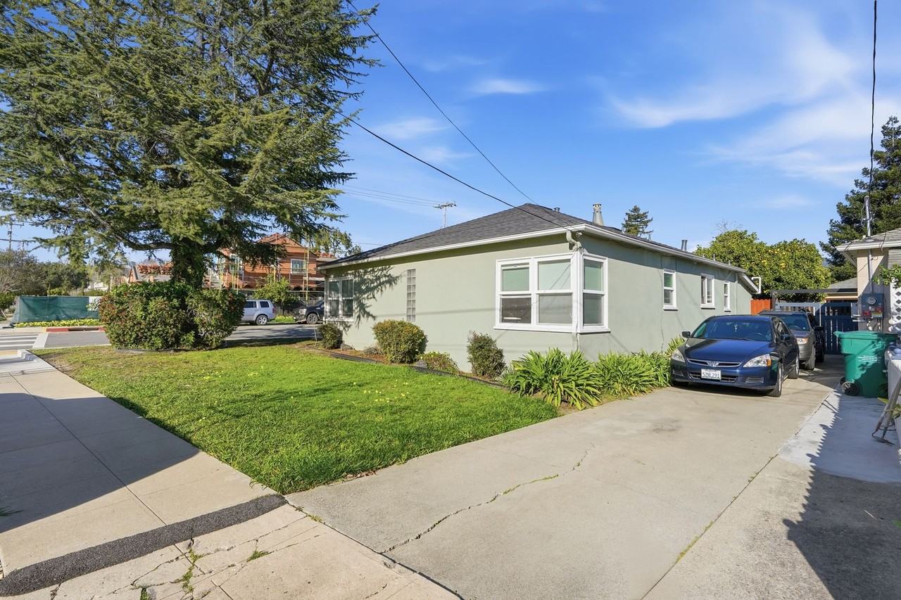 811 Mission St - Photo 3 of 24