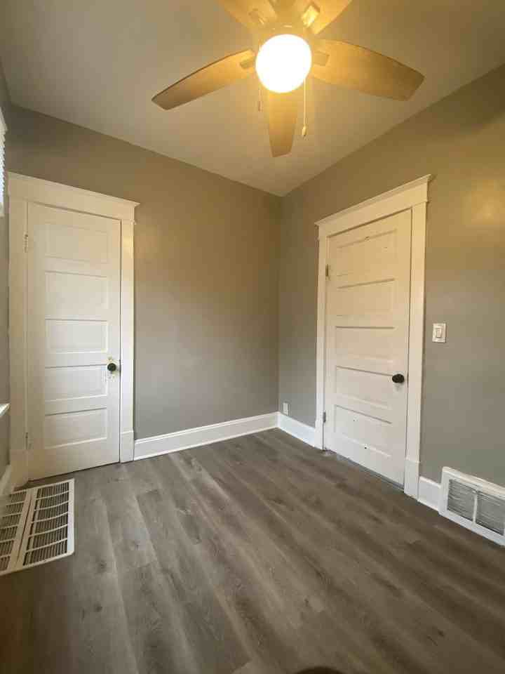 503 W 142nd St - Photo 4 of 7