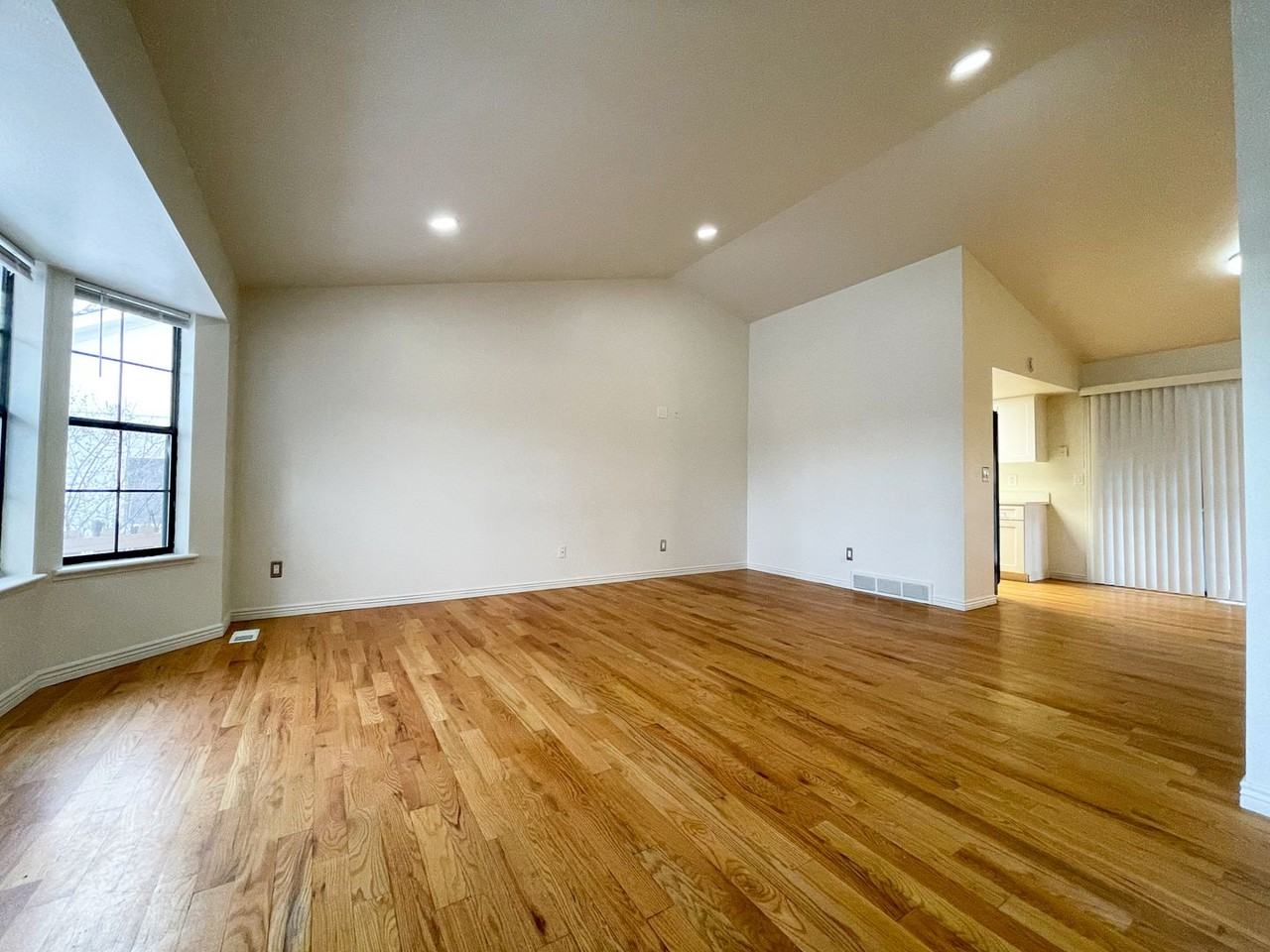 6238 W 69th Ave - Photo 4 of 42