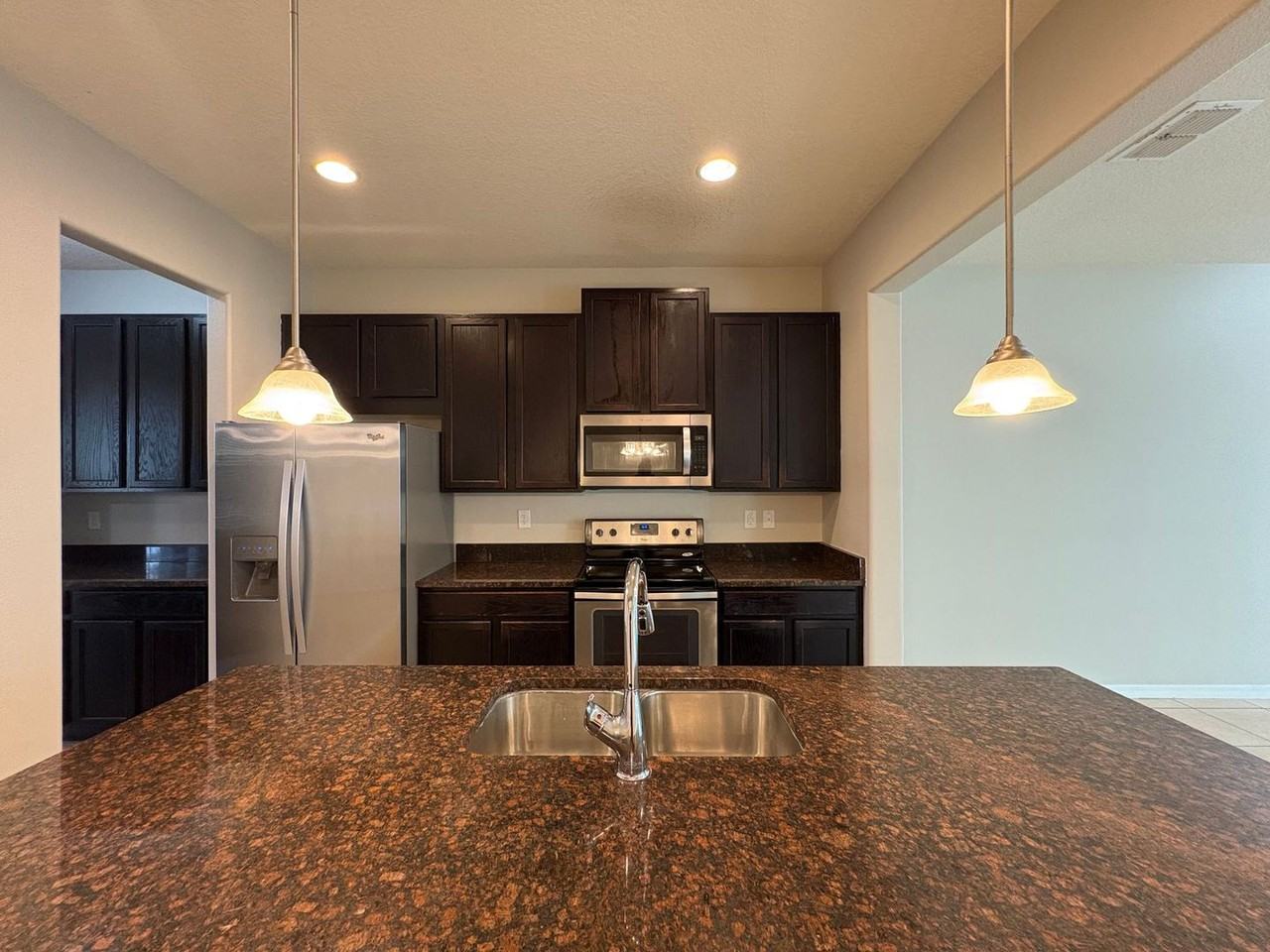 8326 Iron Mountain Trl - Photo 7 of 32