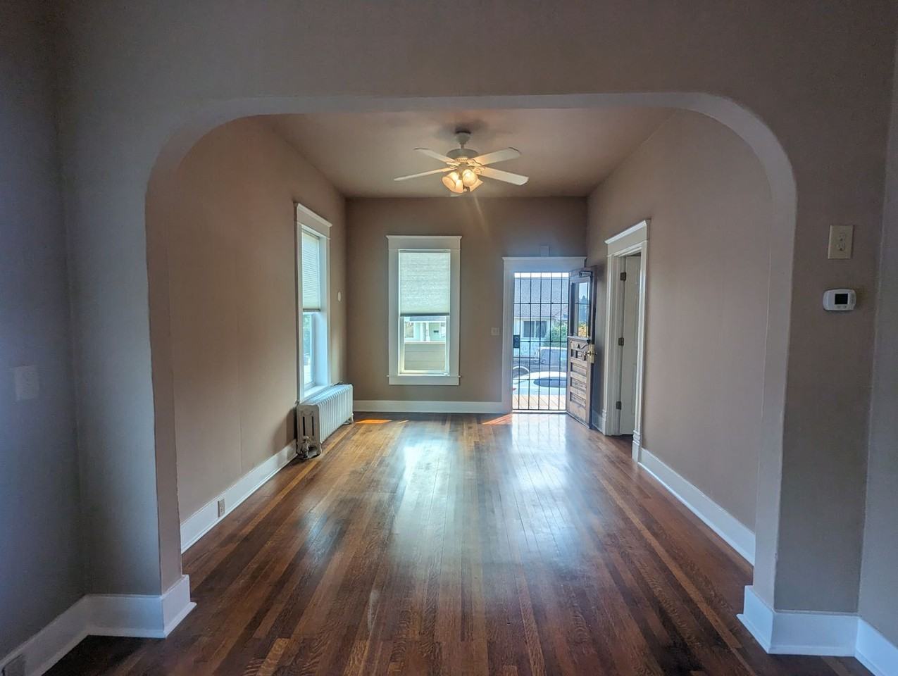 657 Highland Ave - Photo 6 of 24