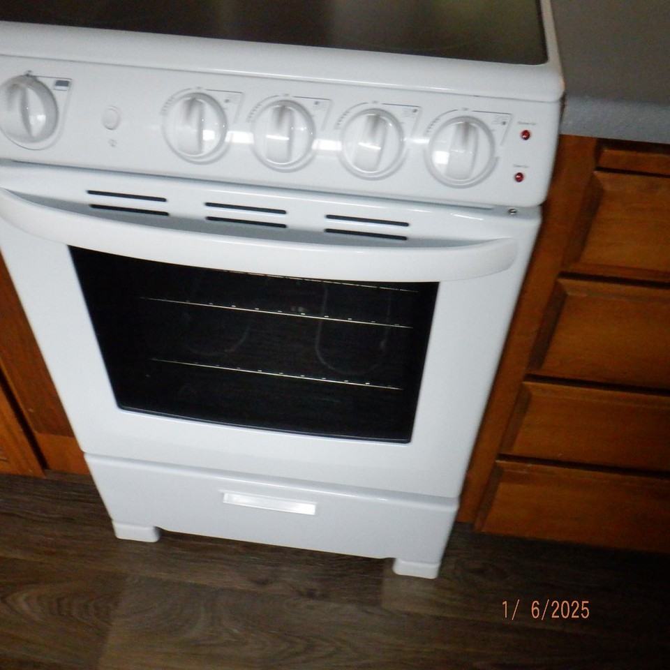 614 E 9th St - Photo 4 of 37