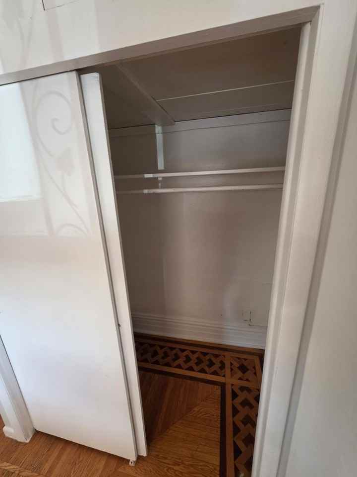 1464 Elizabeth St #2 - Photo 5 of 10