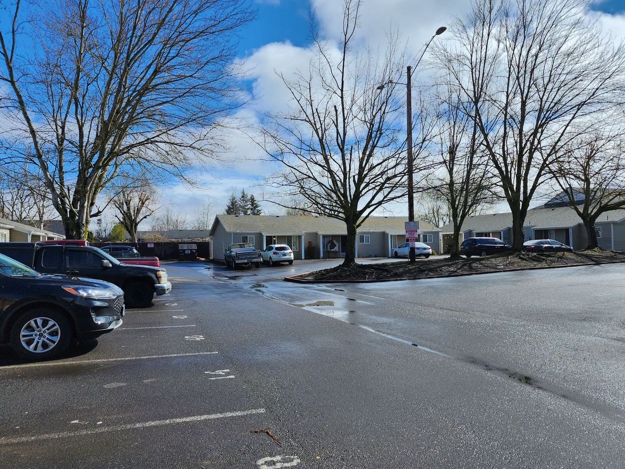 230a-Silverleaf Apartments - Photo 4 of 18