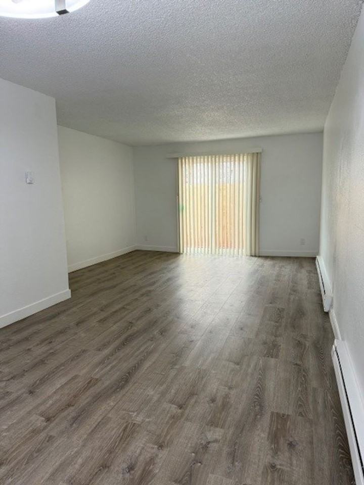 230a-Silverleaf Apartments - Photo 7 of 18