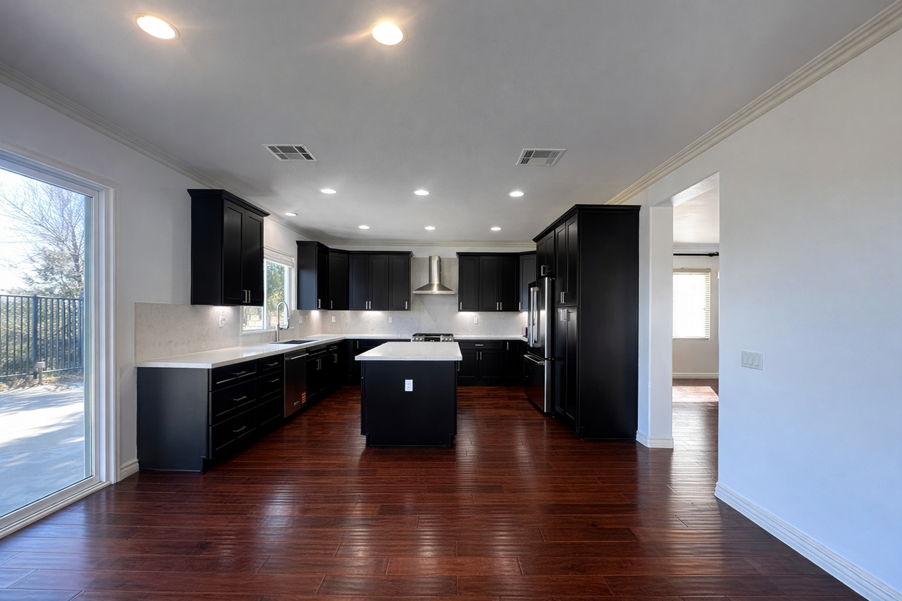 30138 Galbreth Ct - Photo 2 of 7