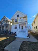 featured image of 2482 S 5th St