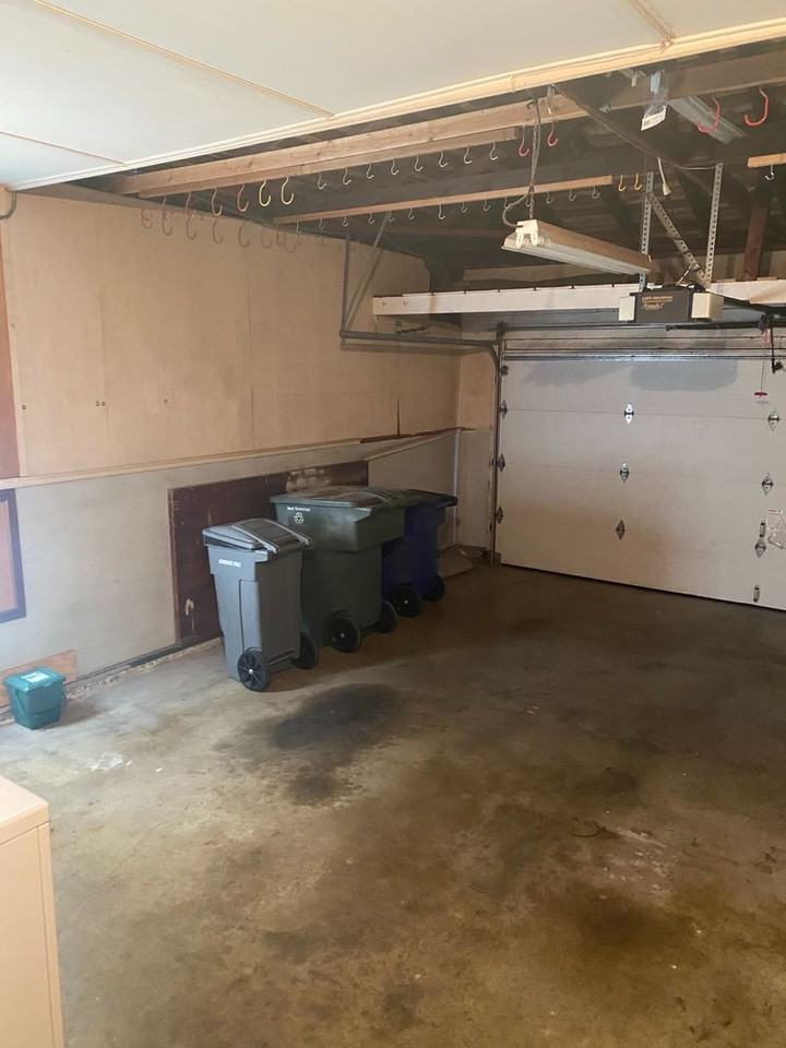 1962 Evergreen Ave - Photo 4 of 19