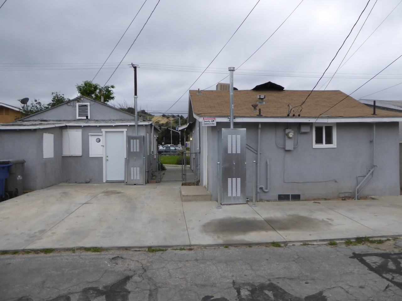 24012 Arch St - Photo 7 of 11